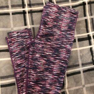 Bench Capri Leggings